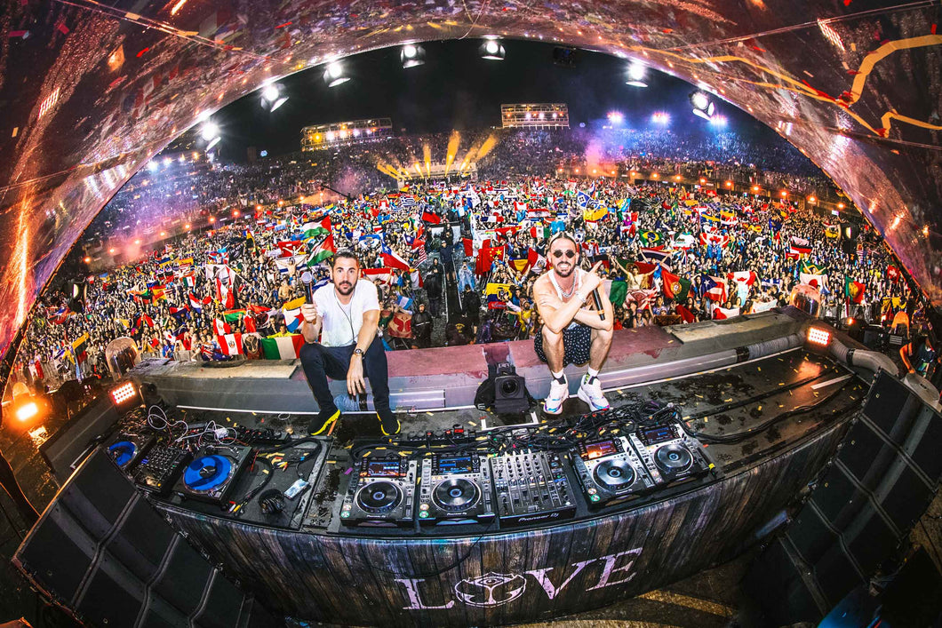 DIMITRI VEGAS & LIKE MIKE